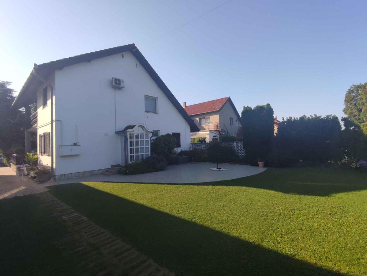 Holiday Home In Balatonboglar 45807 외부 사진