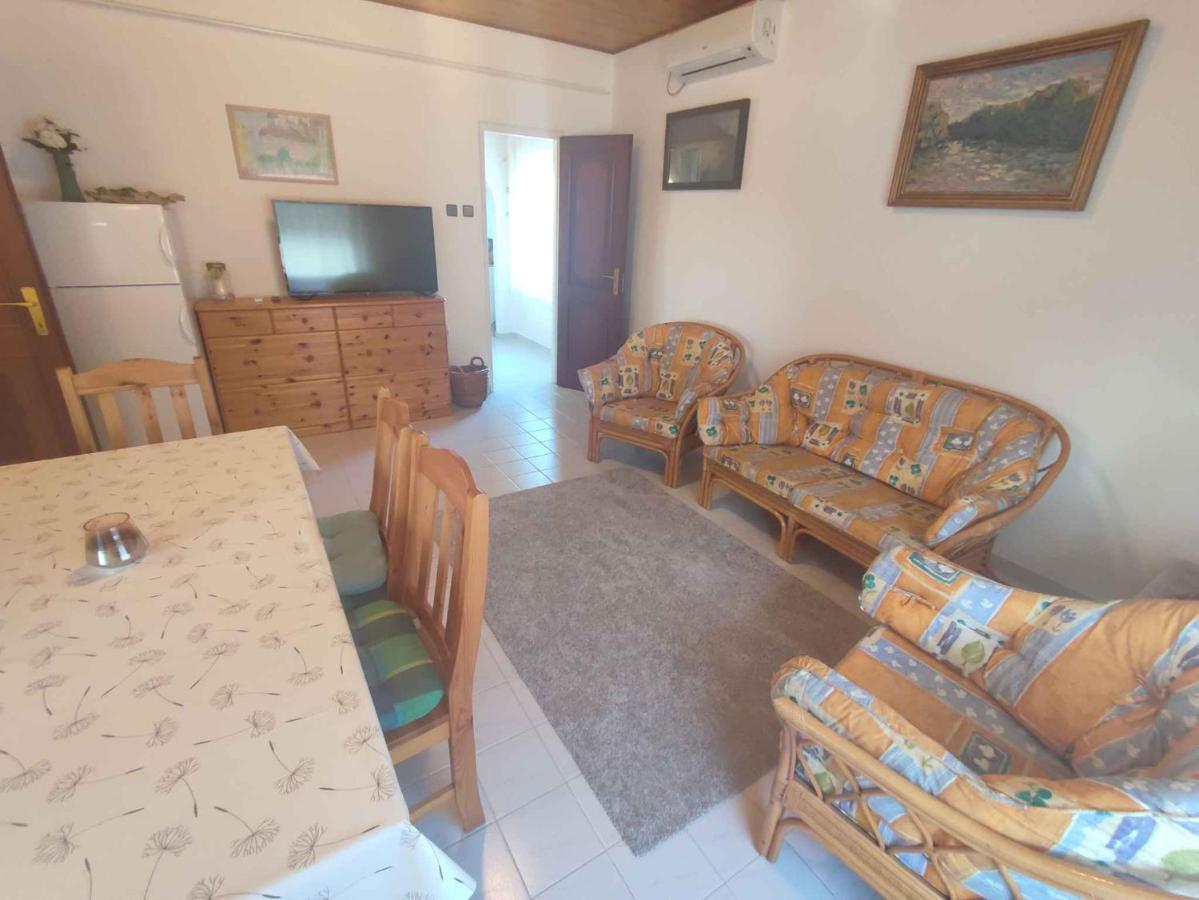 Holiday Home In Balatonboglar 45807 외부 사진